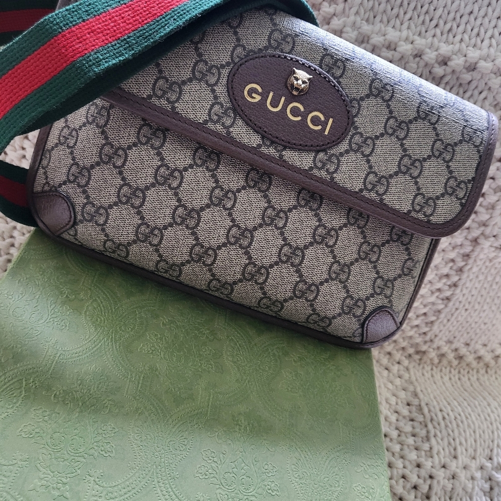 Gucci GG Supreme Belt Bag "Like New"